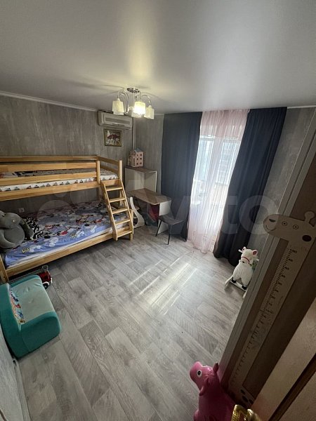 3-комн квартира, 69.6 м², р-н Комсомольский (№128204)