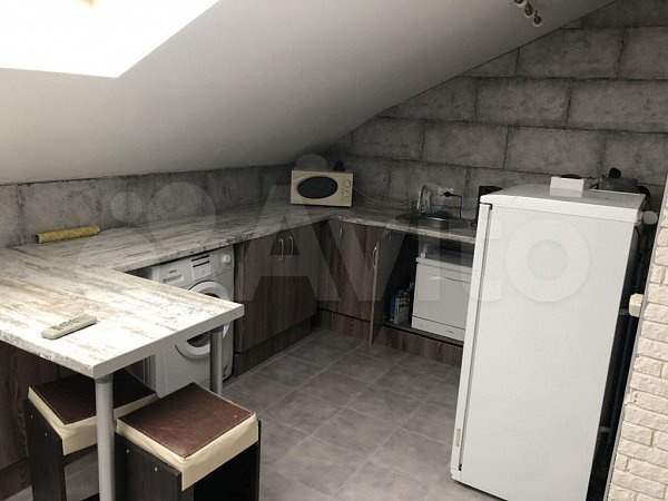 2-комн квартира, 66.5 м², р-н Российская ул (№124443)