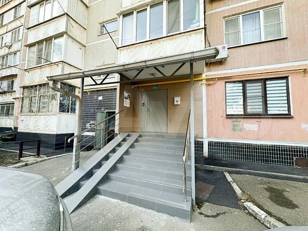 3-комн. квартира, 77.4 м², р-н Юбилейный, Краснодар (№129722)