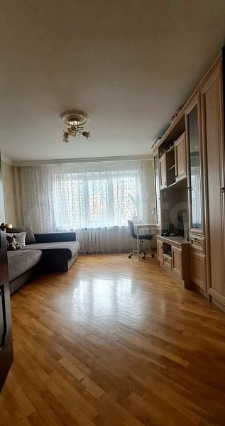 3-комн квартира, 60 м², р-н Гидростроителей (№126044)