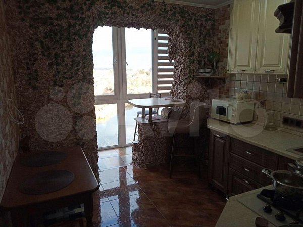 3-комн квартира, 70.6 м², р-н Пашковский (№124847)