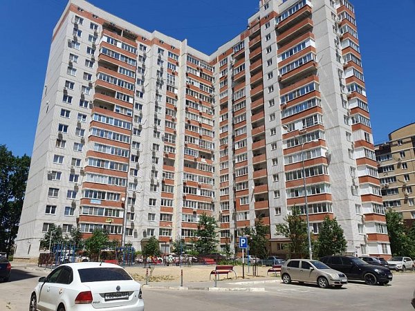 1-комн квартира, 46 м², р-н Российская ул (№127618)
